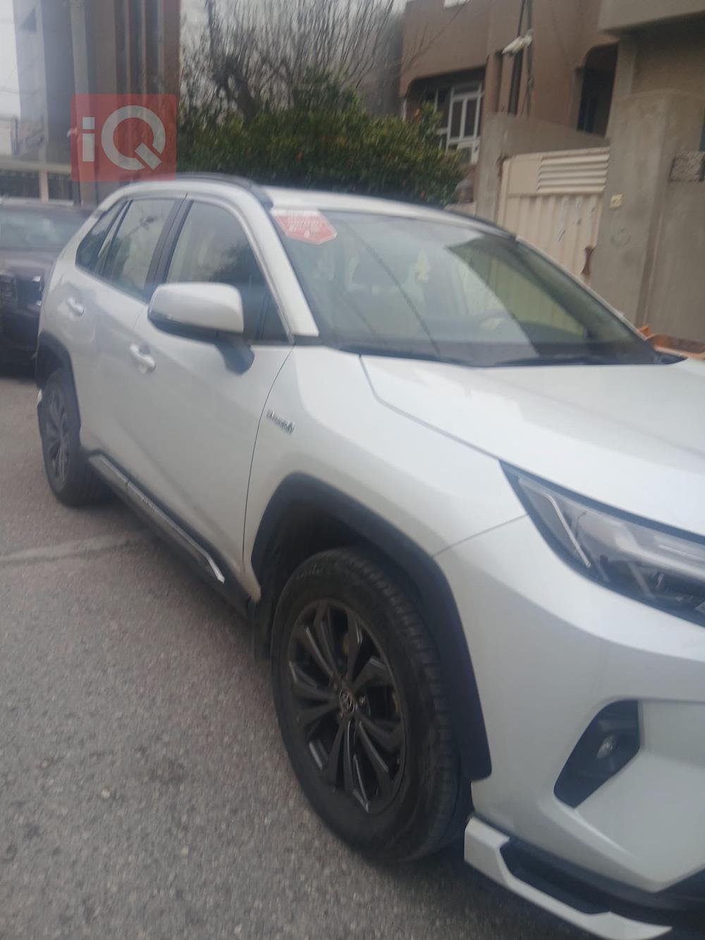 تويوتا راف 4